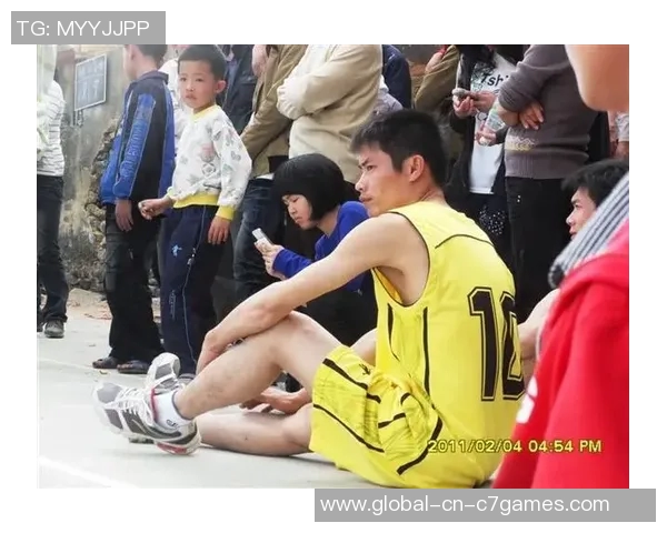 打篮球时佩戴眼镜的技巧与注意事项分享 打篮球时佩戴眼镜的技巧与注意事项分享